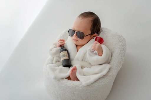 昌都宝宝额头高聪明有福气 昌都宝宝额头高聪明有福气